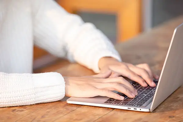 废弃酒店睡一晚攻略